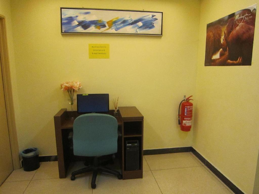 Hotel City Comfort Inn Puchong Zewnętrze zdjęcie