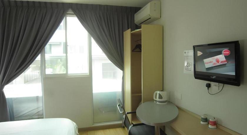 Hotel City Comfort Inn Puchong Zewnętrze zdjęcie