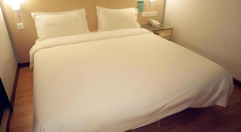Hotel City Comfort Inn Puchong Zewnętrze zdjęcie