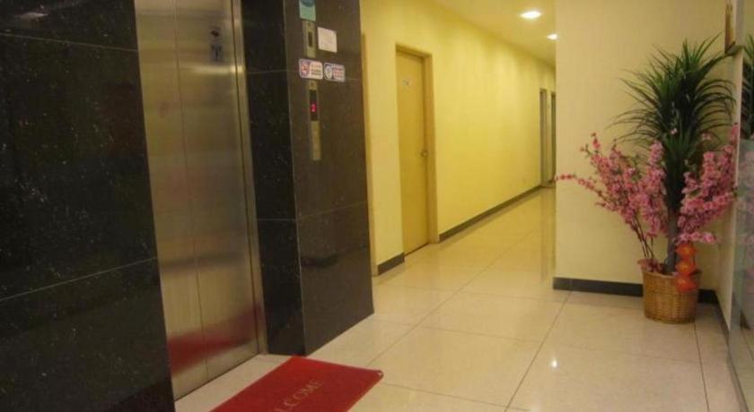 Hotel City Comfort Inn Puchong Zewnętrze zdjęcie